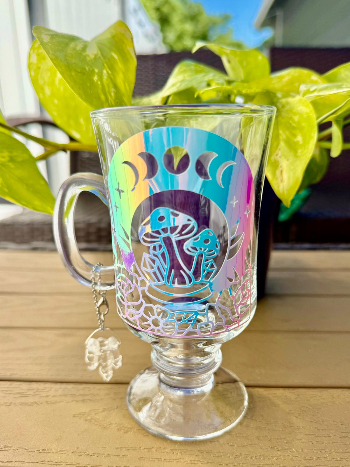 Hongo Mágico | Taza de cristal con dije de cristal.