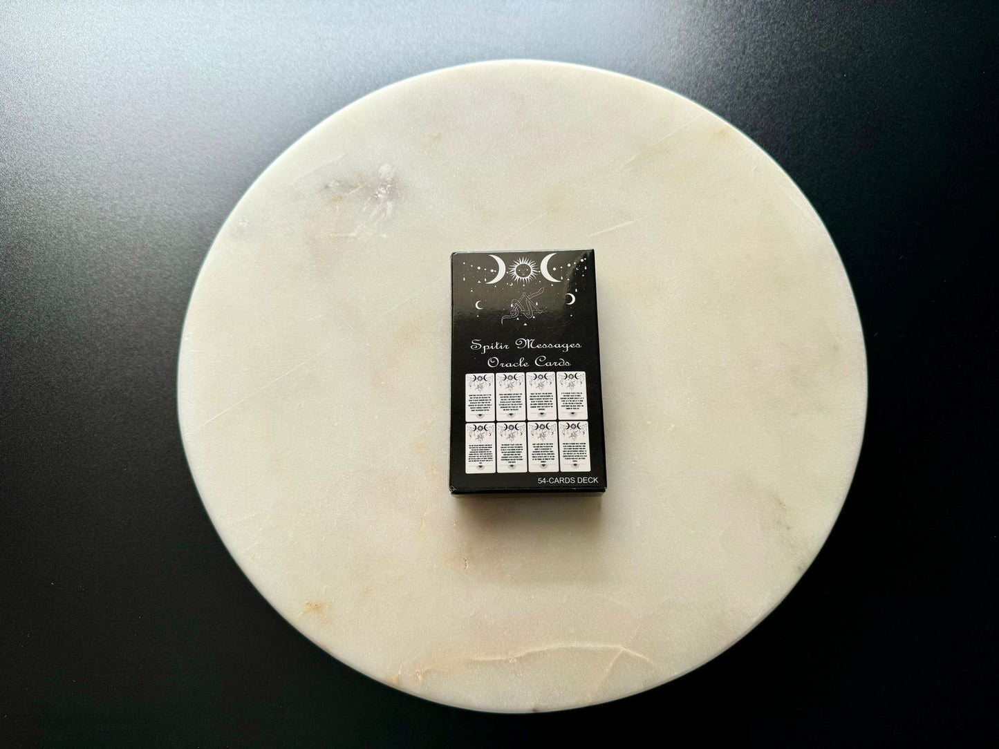 Cartas del oráculo con mensajes espirituales