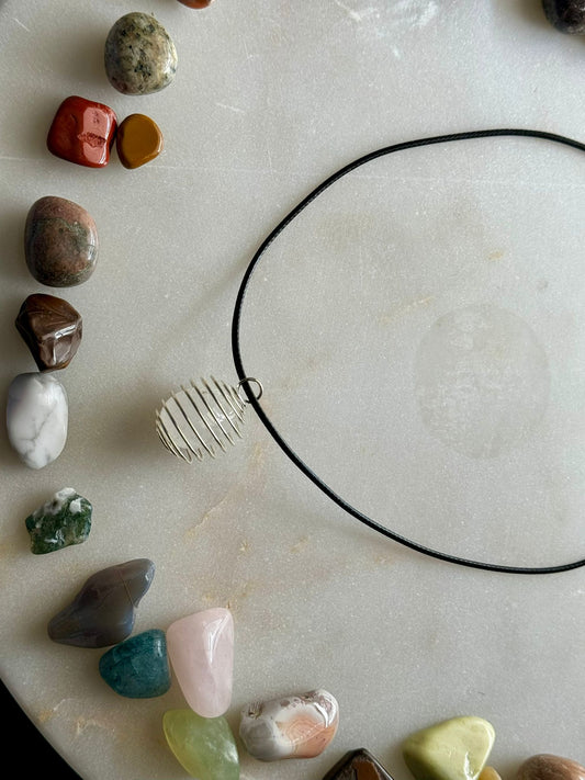 Amatista | Collar de jaula de cuentas en espiral de plata