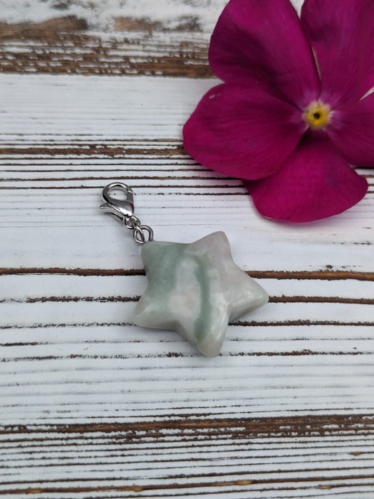 Charm de cristal con forma de estrella Nzuri Moyo