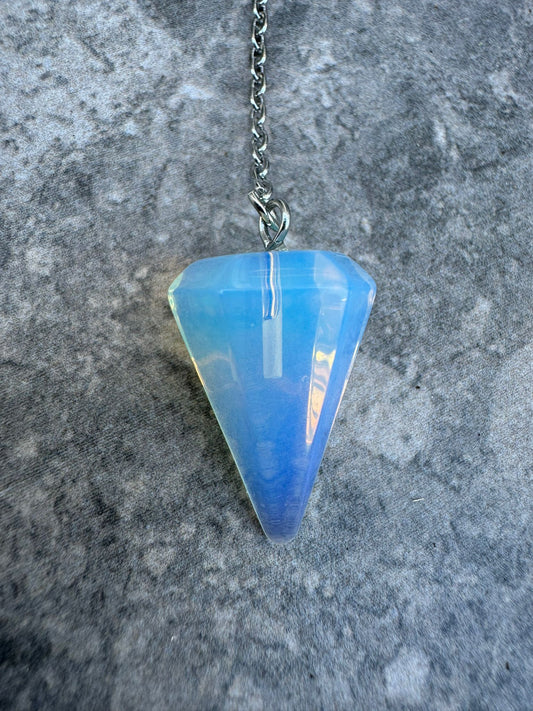 Opalite | Pendulum